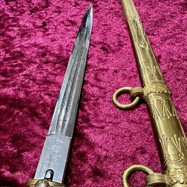 b2ap3_large_WW2-German-Naval-Dagger-6 ***NOW SOLD***WW2 German Naval Dagger in Near Mint Condition. - Armoury Antiques | Marlborough Antiques