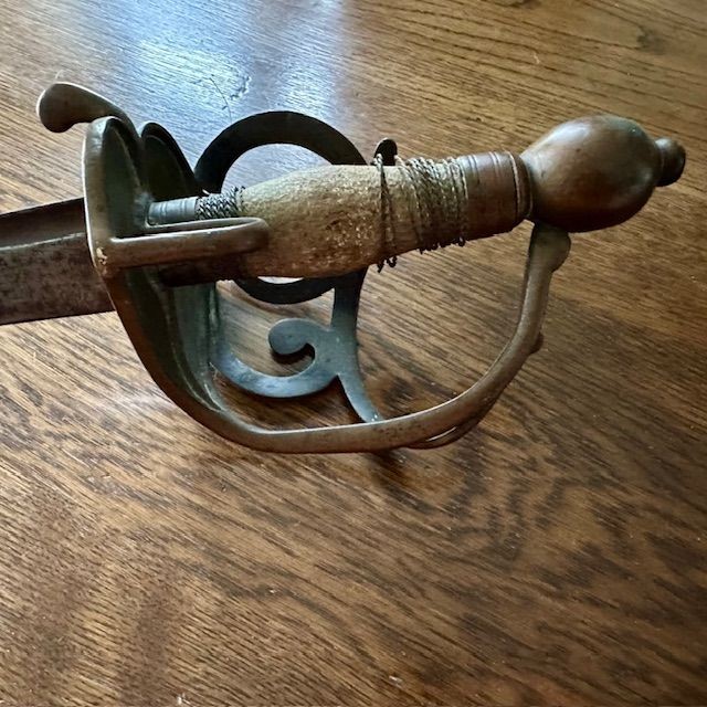 b2ap3_large_1783-Dutch-East-India-Company-Hanger-4 ***NOW SOLD***1783 Dated Dutch East India Company Naval Hanger/ Cutlass with Provenance. - Armoury Antiques | Marlborough Antiques