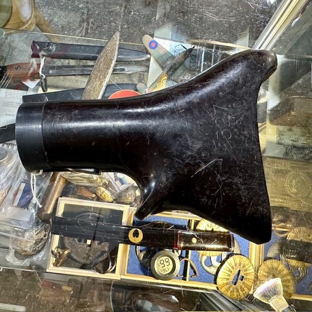 b2ap3_large_WW2-German-MG42-Butt-Stock-1 ***NOW SOLD***Swords and Militaria. - Armoury Antiques | Marlborough Antiques