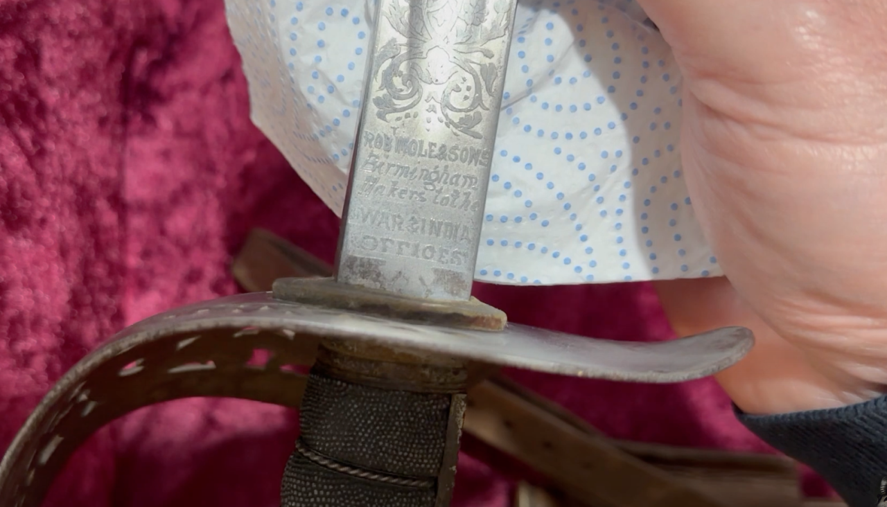 b2ap3_large_1897-Pattern-Sword ***NOW SOLD***Victorian 1897 Pattern Sword by 'Robert Mole'. - Armoury Antiques | Marlborough Antiques