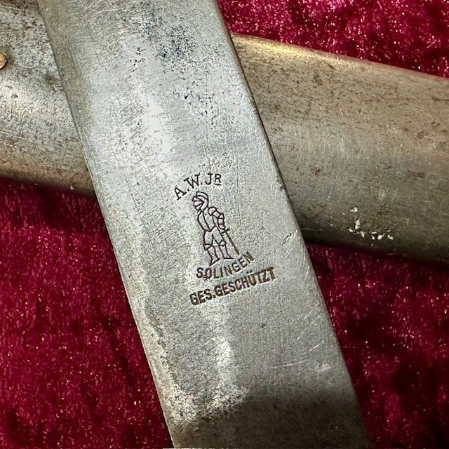 b2ap3_large_WW2-German-Hitler-Youth-Dagger-5 ***NOW SOLD***WW2 German Hitler Youth Dagger by 'A.W.JR Solingen' (Anton Wingen). - Armoury Antiques | Marlborough Antiques