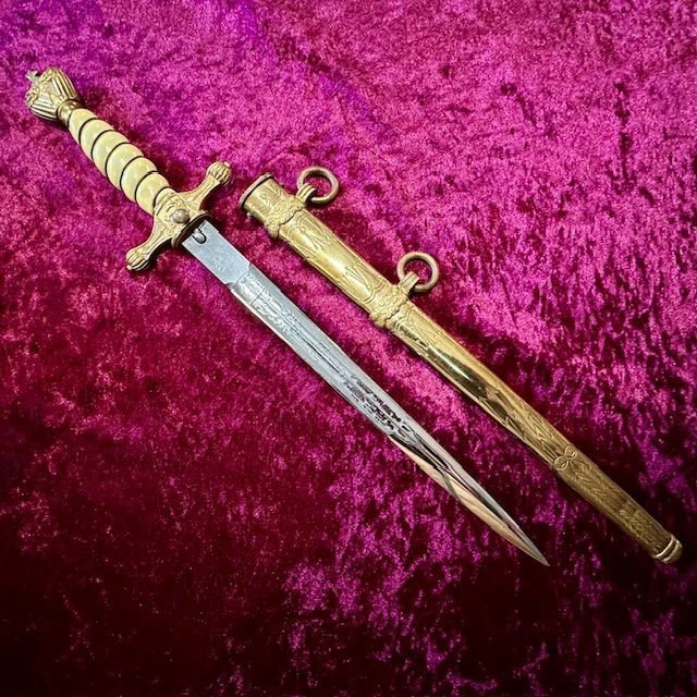 b2ap3_large_WW2-German-Naval-Dagger-7 ***NOW SOLD***WW2 1938 Pattern German Naval Officer's Dagger by 'Carl Eickhorn' (1936-1941 Mark). - Armoury Antiques | Marlborough Antiques