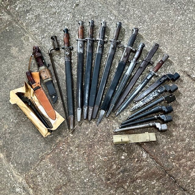 b2ap3_large_New-In-Armoury-Antiques-and-Militaria-1 ***SELLING FAST***A Small Bayonet Collection Just Arrived Today! - Armoury Antiques | Marlborough Antiques
