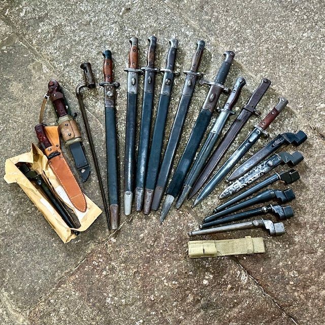 b2ap3_large_New-In-Armoury-Antiques-and-Militaria-2 ***SELLING FAST***A Small Bayonet Collection Just Arrived Today! - Armoury Antiques | Marlborough Antiques