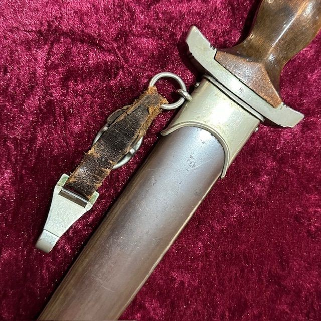 b2ap3_large_SA-1933-Dagger-8 ***New In***Early 1933 Pattern SA Dagger by 'Carl Eickhorn' in Near Mint Condition. - Armoury Antiques | Marlborough Antiques