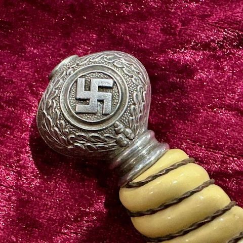 b2ap3_large_Luftwaffe-Dagger-3 ***NOW SOLD***A 1937 Second Pattern WW2 Luftwaffe Officer's Dagger in Superb Condition, Rare Maker and Original Knot. - Armoury Antiques | Marlborough Antiques