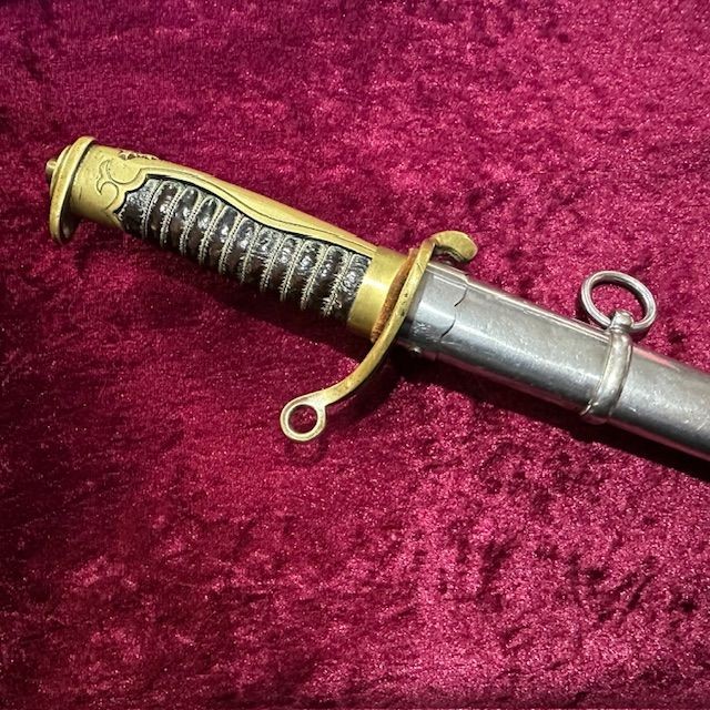 b2ap3_large_Meiji-Police-Sword-1 ***NOW SOLD***An Antique Meiji Era (1868-1912) Mounted Police Sword with Shinshinto Period (1781-1876) Blade. - Armoury Antiques | Marlborough Antiques